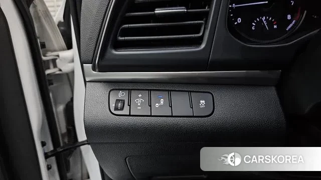 Hyundai The New Avante AD id 3535938 из Кореи 8