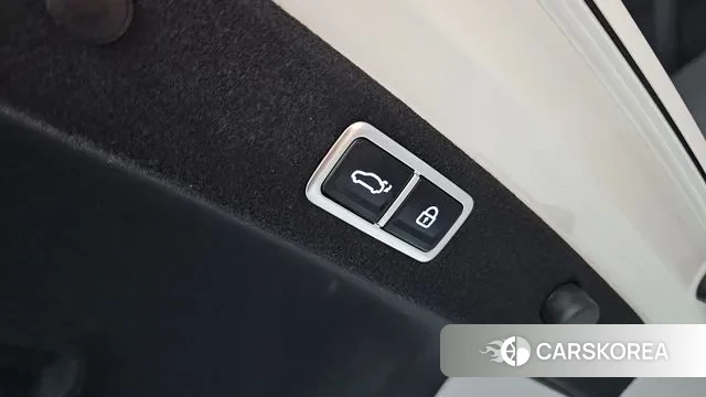 Hyundai Grandeur (GN7) id 2939413 из Кореи 8