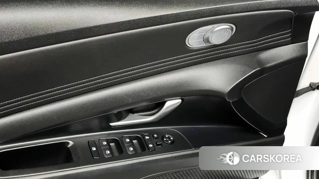 Hyundai Avante (CN7) id 3859877 из Кореи 8