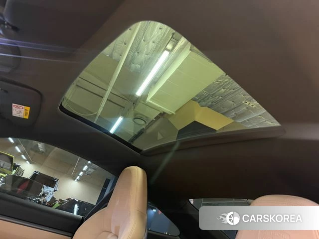 Porsche 911(992) id 4508001 из Кореи 8