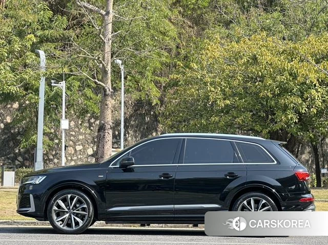 Audi Q7 id 4261770 из Китая 8
