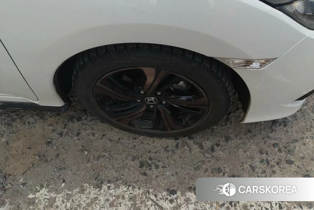Honda Civic id 4207829 из Китая 8