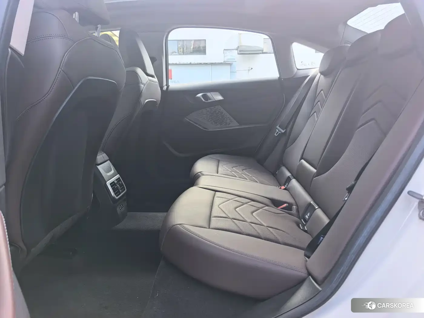 BMW 2 series id 4600533 из Китая 8