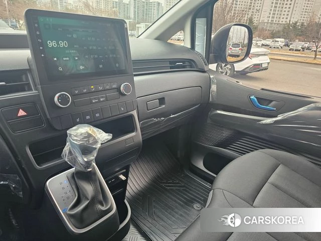 Hyundai Staria id 3792368 из Кореи 8