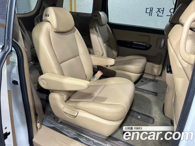 Kia The New Carnival id 2936764 из Кореи 8