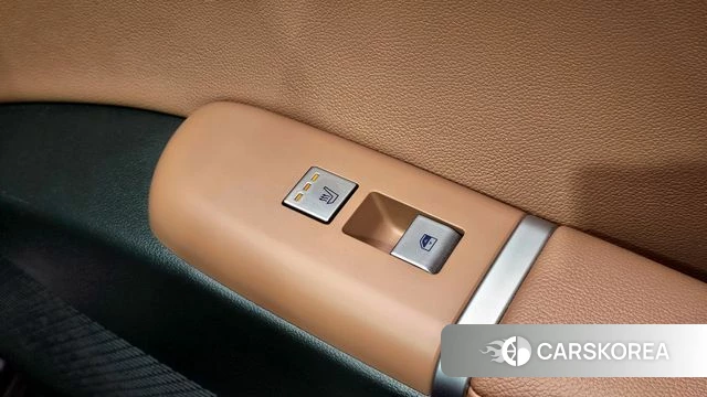 Hyundai Grandeur (GN7) id 4280200 из Кореи 8