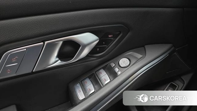 BMW 3 Series (G20) id 3831859 из Кореи 8