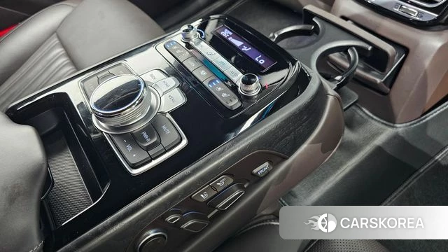 Genesis G90 id 4625960 из Кореи 8