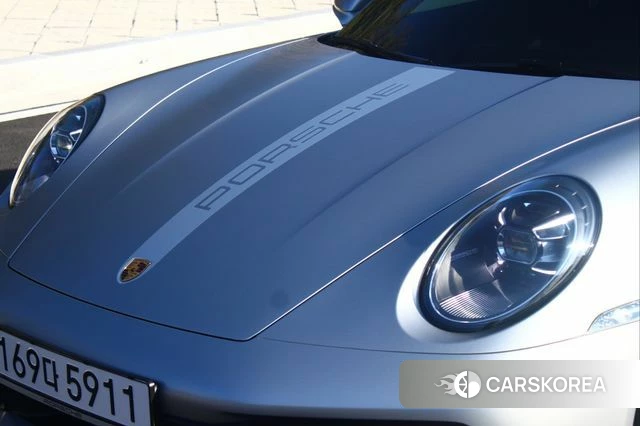 Porsche 911(992) id 4315225 из Кореи 8