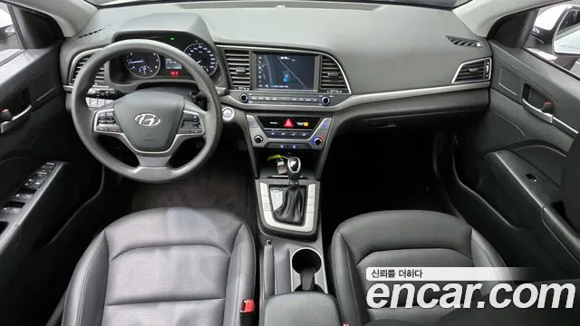 Hyundai Avante AD id 2764440 из Кореи 8