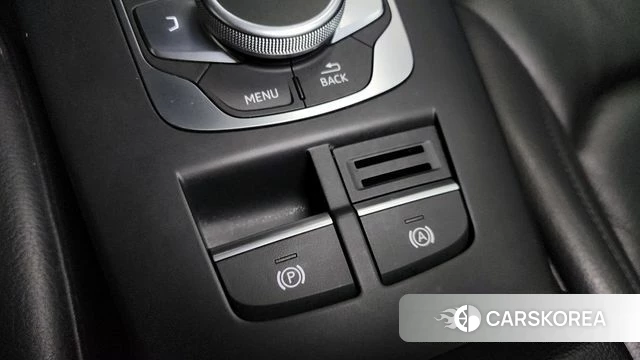 Audi New A3 id 3937039 из Кореи 8