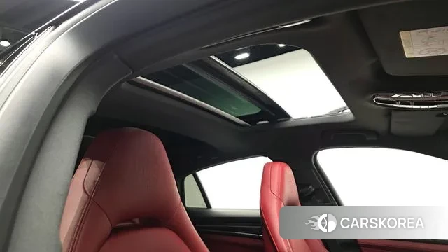 Porsche Panamera (971) id 3514577 из Кореи 8