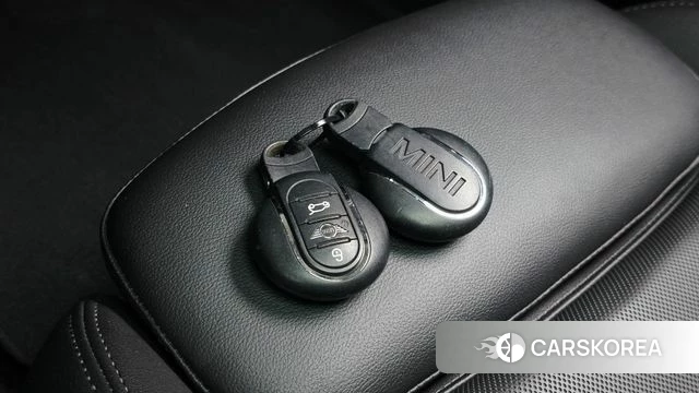 Mini Cooper Clubman id 4683835 из Кореи 8