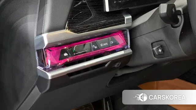 BMW 7 Series (G70) id 3571344 из Кореи 8