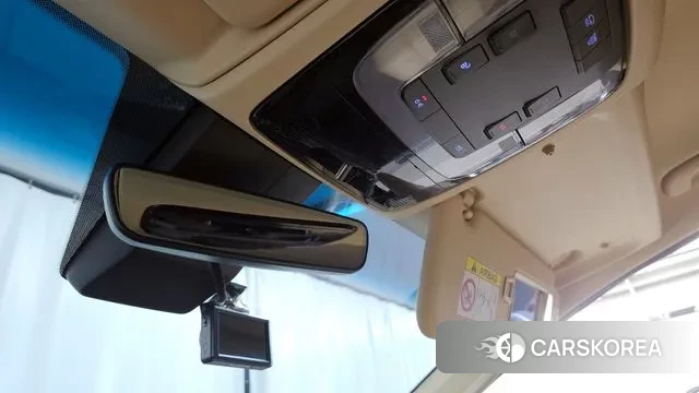 Hyundai Staria id 3438368 из Кореи 8