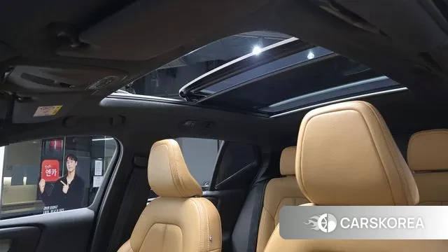 Volvo XC40 id 3343892 из Кореи 8