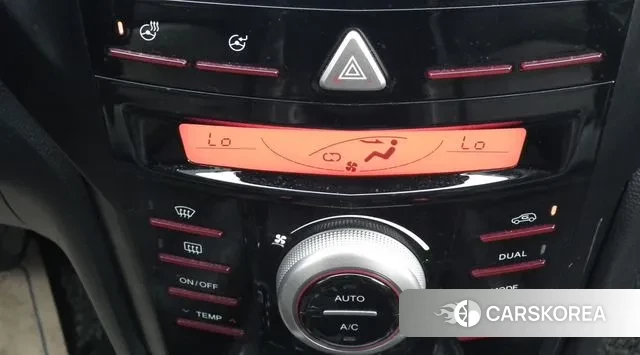 Ssangyong Tivoli Air id 2559540 из Кореи 8