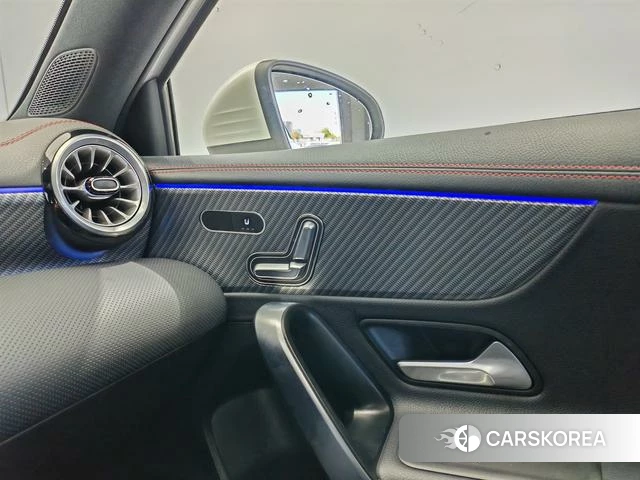 Mercedes-Benz Class A id 4300772 из Китая 8