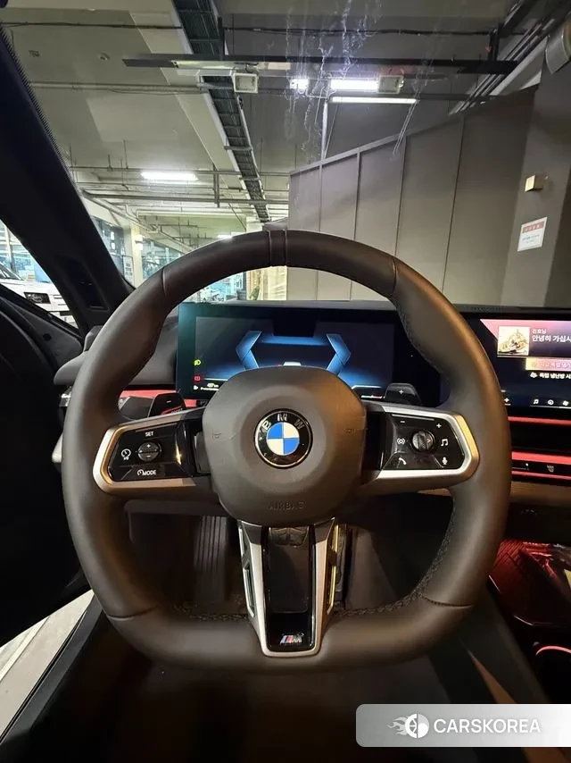 BMW 5 Series (G60) id 3609978 из Кореи 8