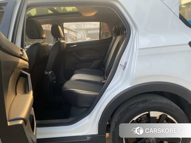 Volkswagen Exploring the shadow id 4258437 из Китая 8