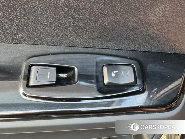 Ssangyong Torres id 3452887 из Кореи 8