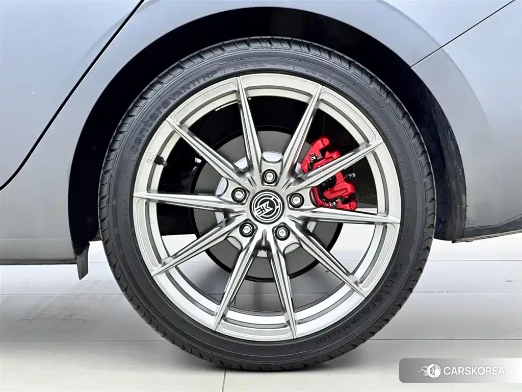 Hyundai Elantra id 4654476 из Китая 8