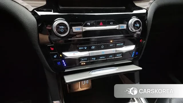 Ford Explorer 6th Generation id 2969160 из Кореи 8