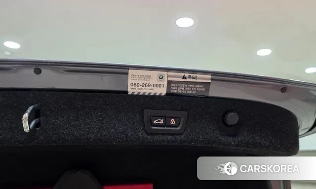 BMW 5 Series (G30) id 3709469 из Кореи 8