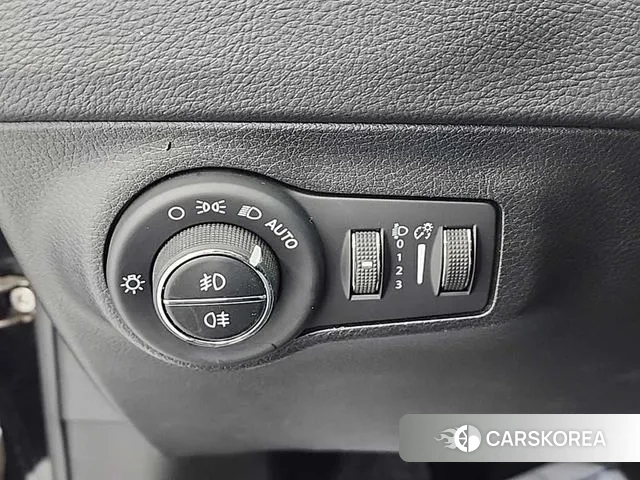 Jeep Compass 2nd Generation id 3249048 из Кореи 8