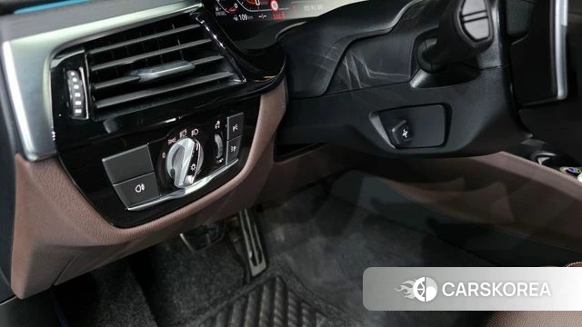 BMW 6 Series GT (G32) id 4864200 из Кореи 8