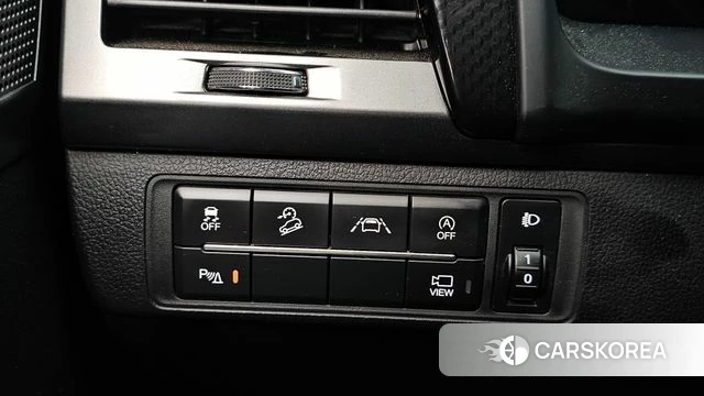 Ssangyong The New Rexton Sports Cannes id 4579778 из Кореи 8