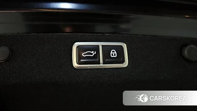 Hyundai Grandeur (GN7) id 3058204 из Кореи 8