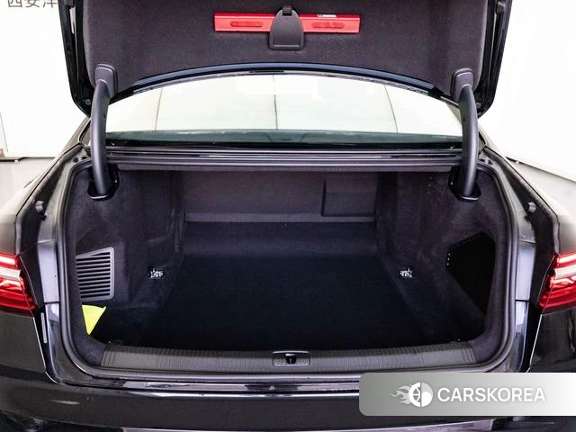 Audi A8 id 4263527 из Китая 8