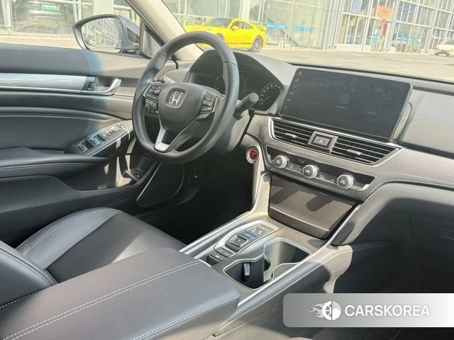 Honda Accord id 4254713 из Китая 8