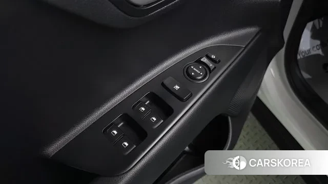 Kia Stonic id 3319261 из Кореи 8