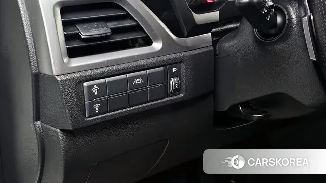 Ssangyong Beautiful Korando id 3385697 из Кореи 8