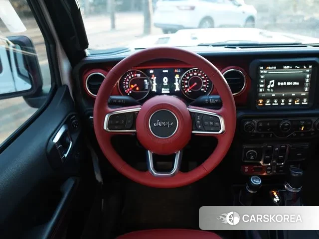 Jeep Gladiator (JT) id 3702689 из Кореи 8