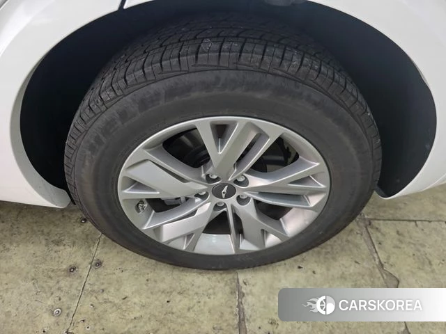 Genesis GV70 id 4691775 из Кореи 8