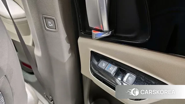 Kia Carnival 4th generation id 3701779 из Кореи 8