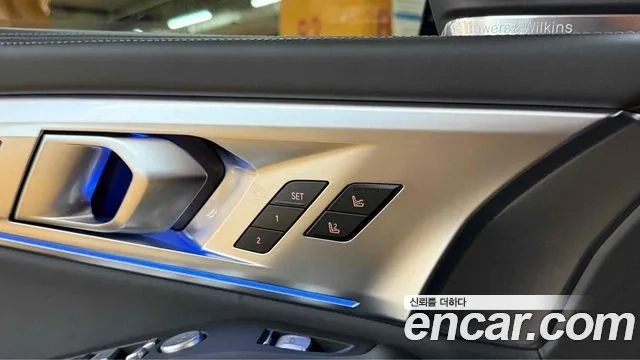 BMW XM (G09) id 2867448 из Кореи 8