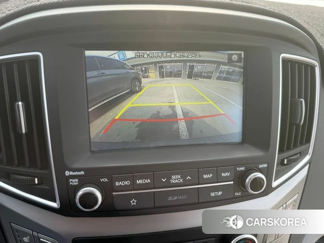 Hyundai The New Grand Starex id 3853598 из Кореи 8