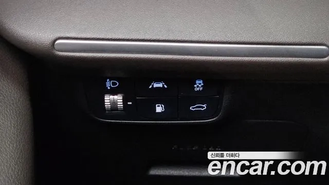 Hyundai The New Grandeur IG Hybrid id 2916311 из Кореи 8