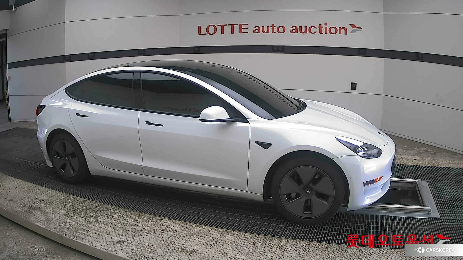Tesla Model 3 Long Range id 3882117 из Кореи 8