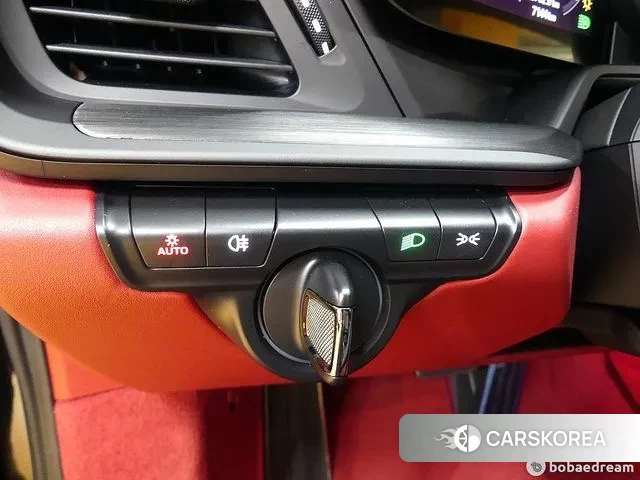 Porsche 911(992) id 3011010 из Кореи 8