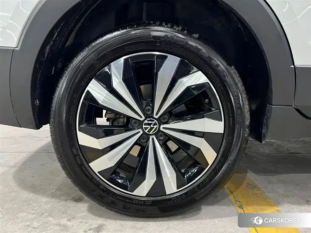 Volkswagen Tharu id 4629615 из Китая 8