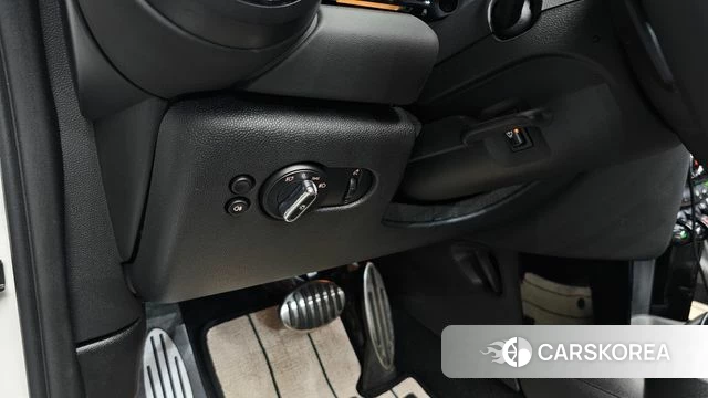 Mini Cooper S Convertible id 4527939 из Кореи 8