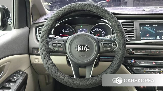 Kia All New Carnival id 4882734 из Кореи 8
