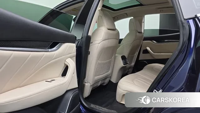 Maserati Levante id 3772584 из Кореи 8