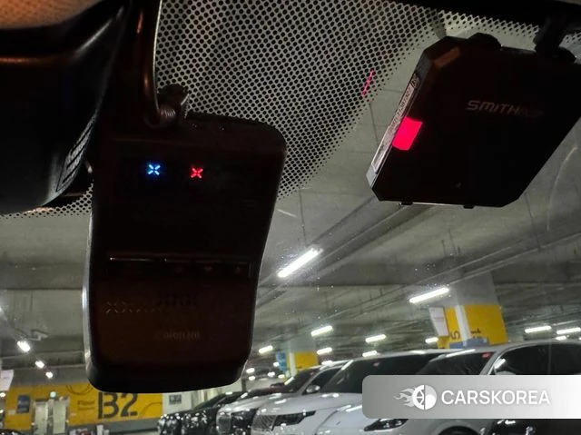 BMW 5 Series (G30) id 3853367 из Кореи 8