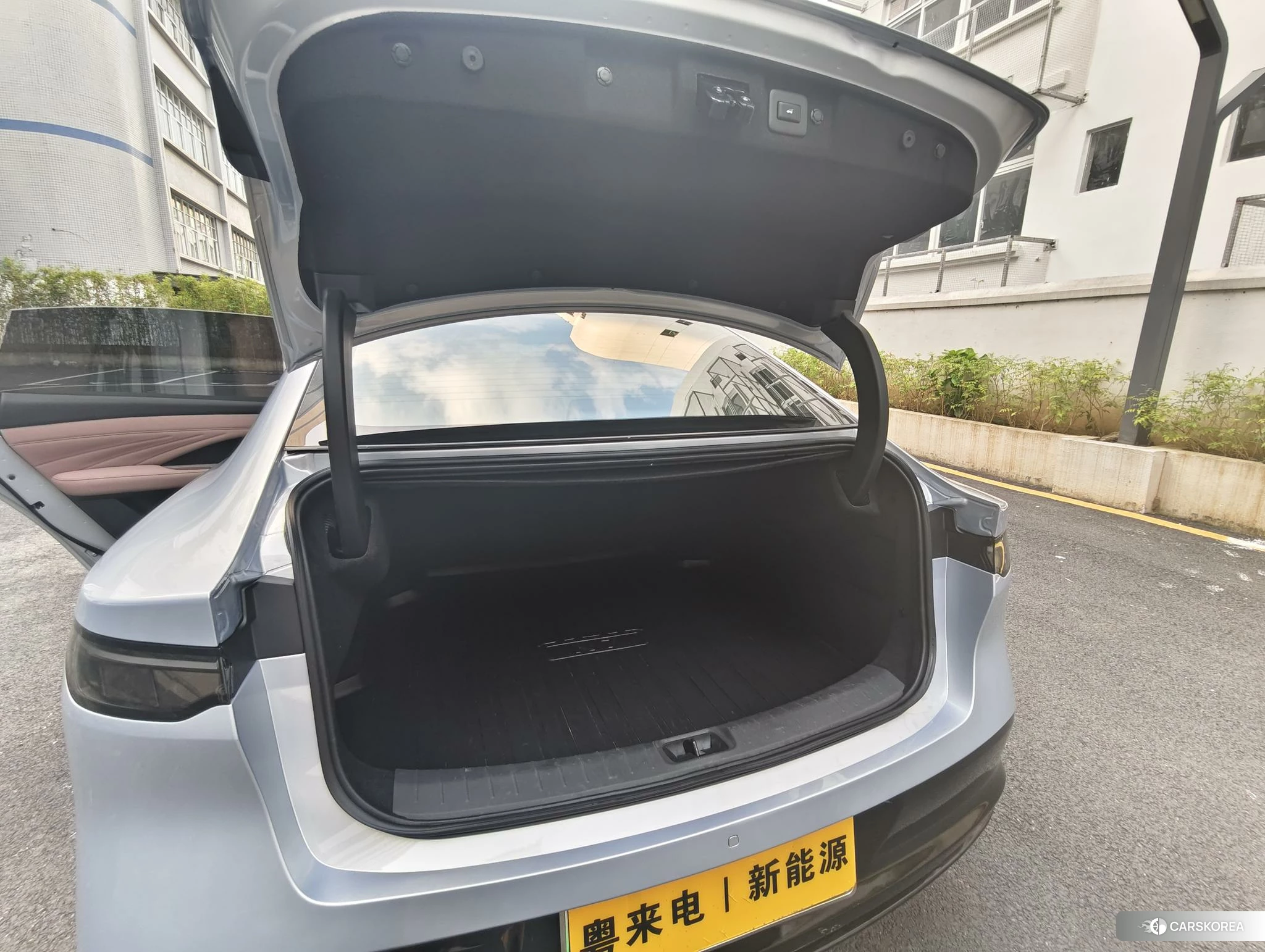 Nissan N7 id 4440672 из Китая 8